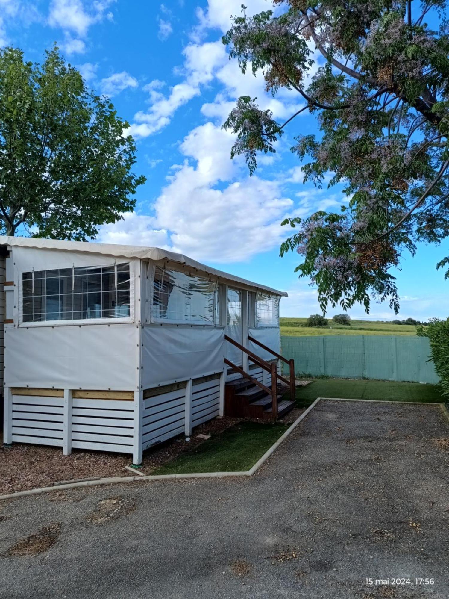 Hotel Camping Les Sables Du Midi A Valras Plage Esterno foto